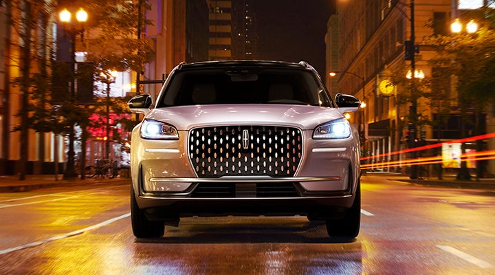 The striking grille of a 2024 Lincoln Corsair® SUV is shown. | Performance Lincoln Bountiful in Bountiful UT